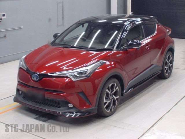 Toyota CH-R   1800 Image