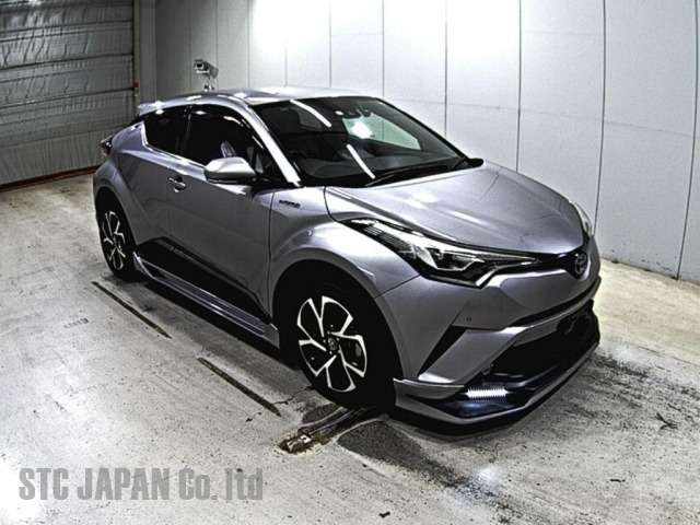 Toyota CH-R  1800 Image
