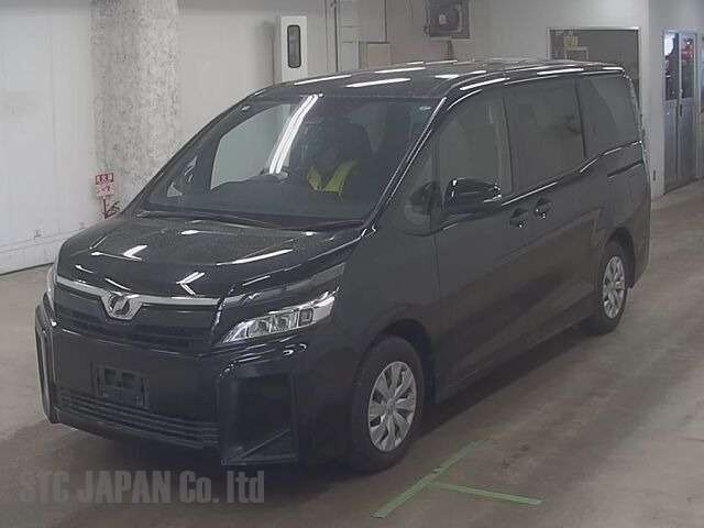 Buy Japanese Toyota Voxy At STC Japan