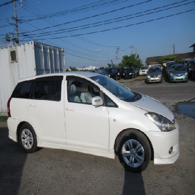 Buy Japanese Toyota Wish At STC Japan