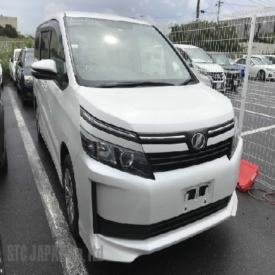 Buy Japanese Toyota Voxy At STC Japan