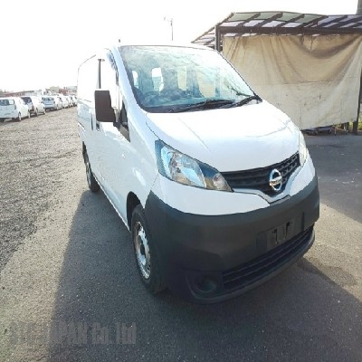 Buy Japanese Nissan NV200 At STC Japan