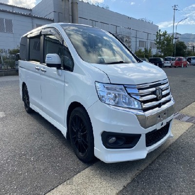 Honda Stepwagen  2000 CC Image