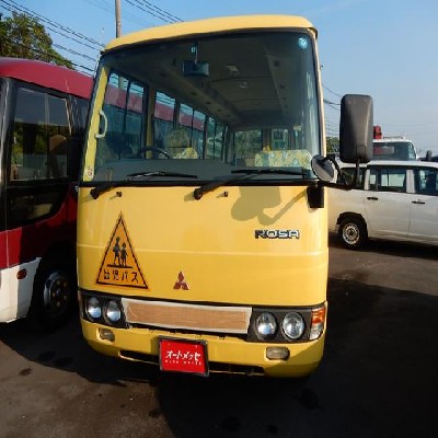 Buy Japanese Mitsubishi Rosa  At STC Japan