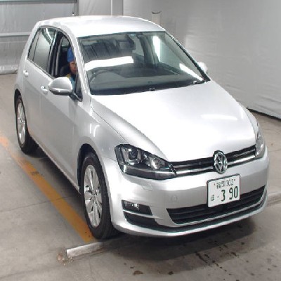Volkswagen GOLF  1200cc Image